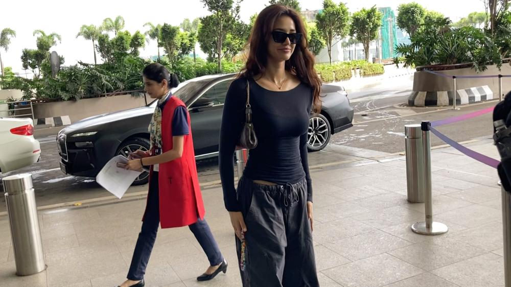 disha-patani-was-spotted-at-the-airport-turning-heads-with-her-stylish-and-casual-look